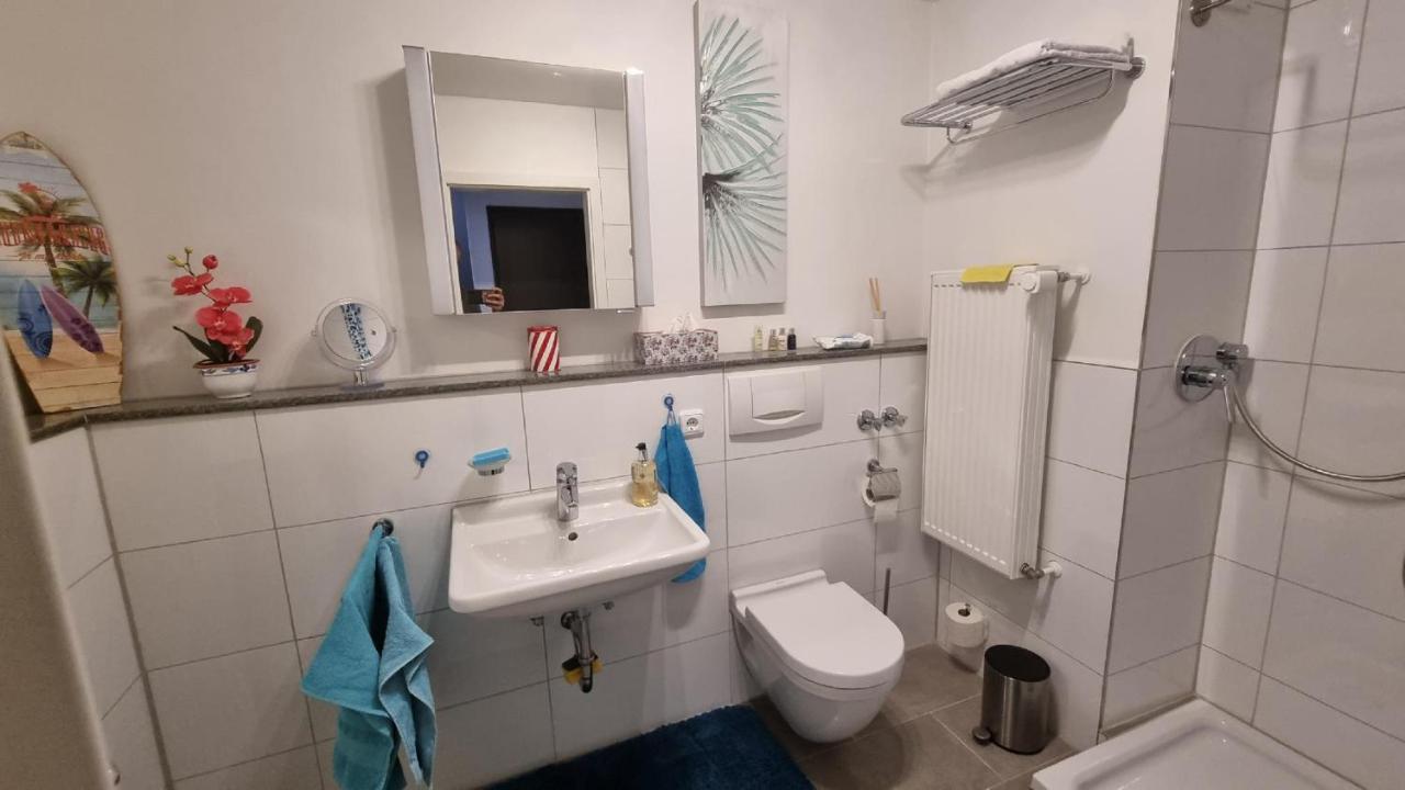 Ferienzimmer Bei Thomas - Gemuetliches Schlaf- Und Wohnzimmer Mit Modernem Bad Ulm Dış mekan fotoğraf
